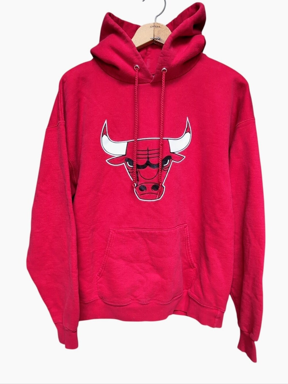 Vintage 90s Chicago Bulls Hoodie Men’s Size MEDIUM Red NBA Basketball Jordan